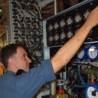 HMCS Calgary first to use freshwater ballast