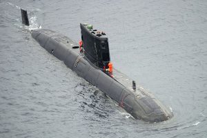 HMCS Victoria performs hoisting drills