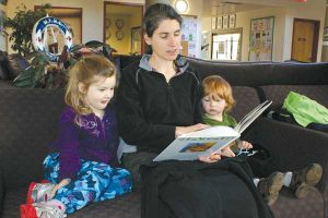 Christine Duggleby reads to kids