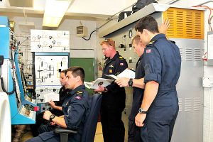 Clearance diver students learn how to use the  hyperbaric chamber at Fleet Diving Unit (Pacific).