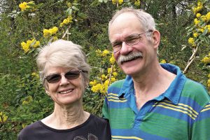 Jan Nelms and LCdr (Retired) Bruce Nelms (right), sponsors of the Kaiyali family, helped bring the Syrian refugee family to Canada.