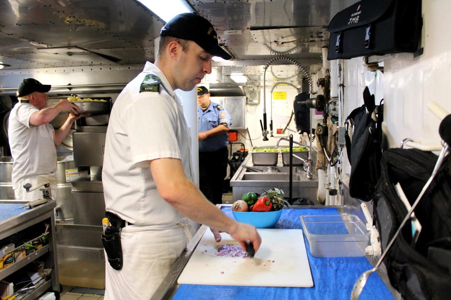 What’s cooking in HMCS Ottawa