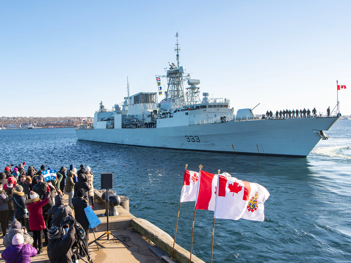 HMCS Toronto deploys