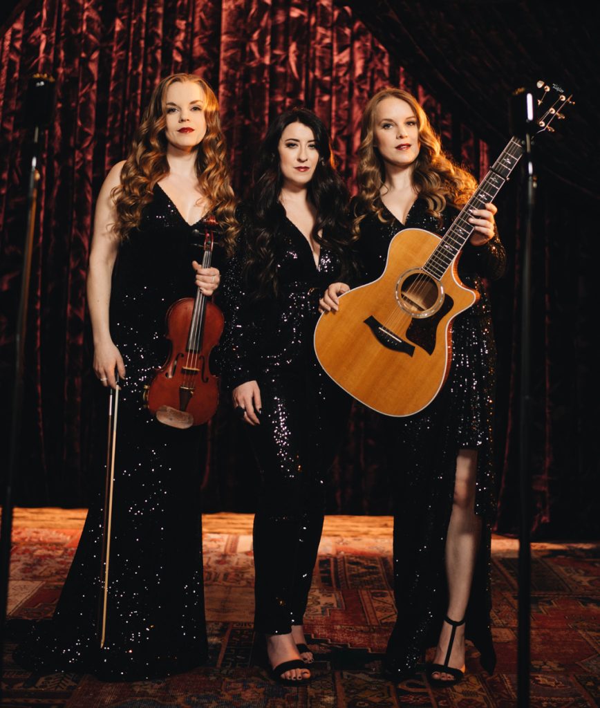 Canadian country musicians Julie Kennedy and Carli Kennedy have teamed up with  singer-songwriter Mallory Johnson to create a new song and music video entitled Wise Woman in celebration of International Women’s Day. The video includes an appearance by CPO1 Line Laurendeau.