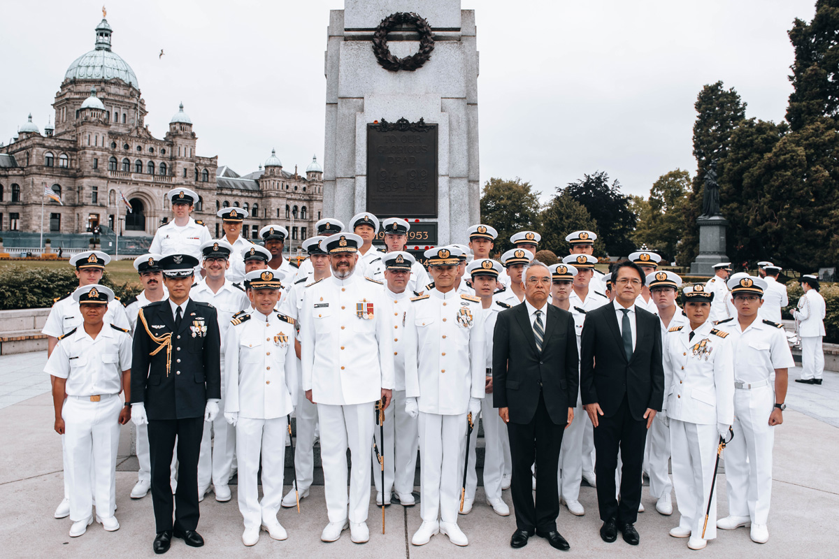The Canadian and Japanese sailors participate in a wreath-laying ceremony involving Rear-Admiral Christopher Robinson, Commander Maritime Forces Pacific, on June 16, to commemorate military members of past conflicts who have paid the ultimate sacrifice. Photo: Sailor First Class Kian Kamyabipour