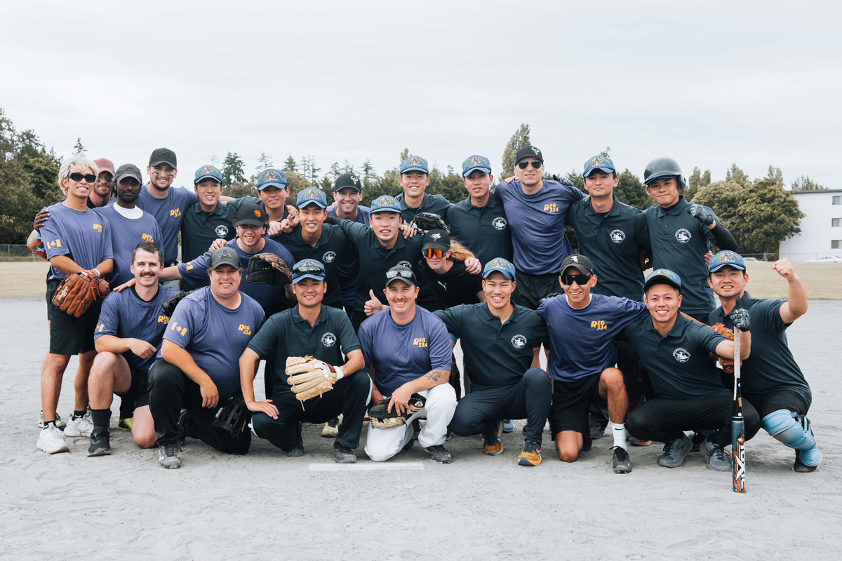 HMCS Regina was the official host vessel for the  Japan Maritime Self-Defence Force and some of their activities included a dinner at the Chief and Petty Officer’s Mess and softball and volleyball competitions between the ships at the Colville Road Sports Fields.