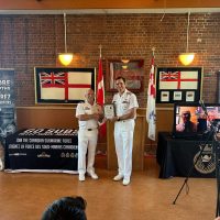 Un sous-marinier d'Esquimalt récompensé pour son excellence en matière de leadership
